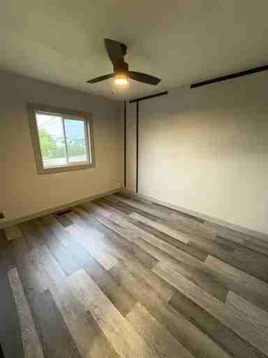 4513 50 St - Photo 7 of 10