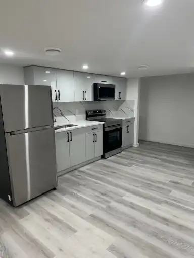 9846 225a St Nw - Photo 3 of 11