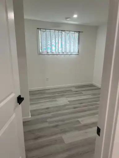 9846 225a St Nw - Photo 7 of 11