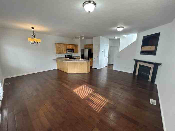 1609 W Wynview Ln - Photo 3 of 20
