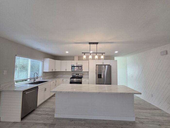 11321 Volans St - Photo 3 of 29
