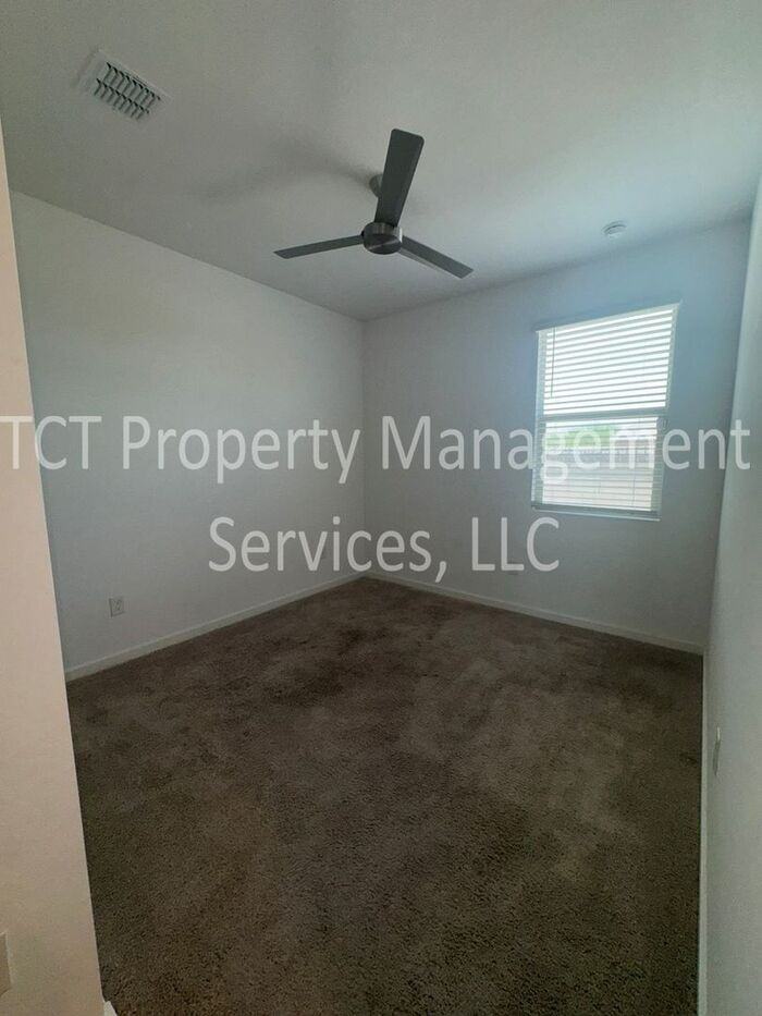 35756 N Bloom St - Photo 5 of 23