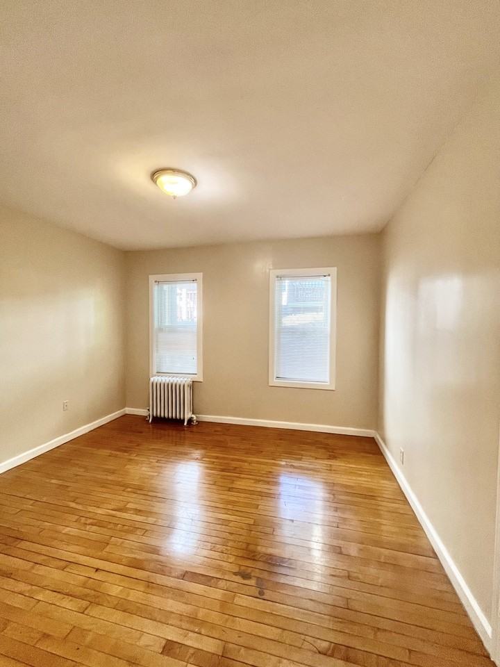 17 Park View St #1 - Photo 4 of 11