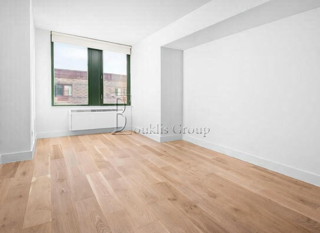 37 3rd Ave #809 - Photo 3 of 5