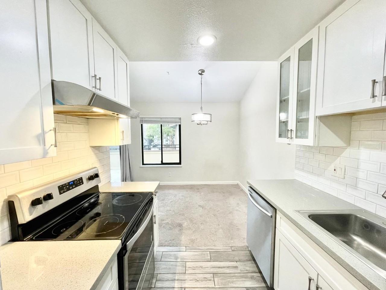 6292 Joaquin Murieta Ave - Photo 7 of 20