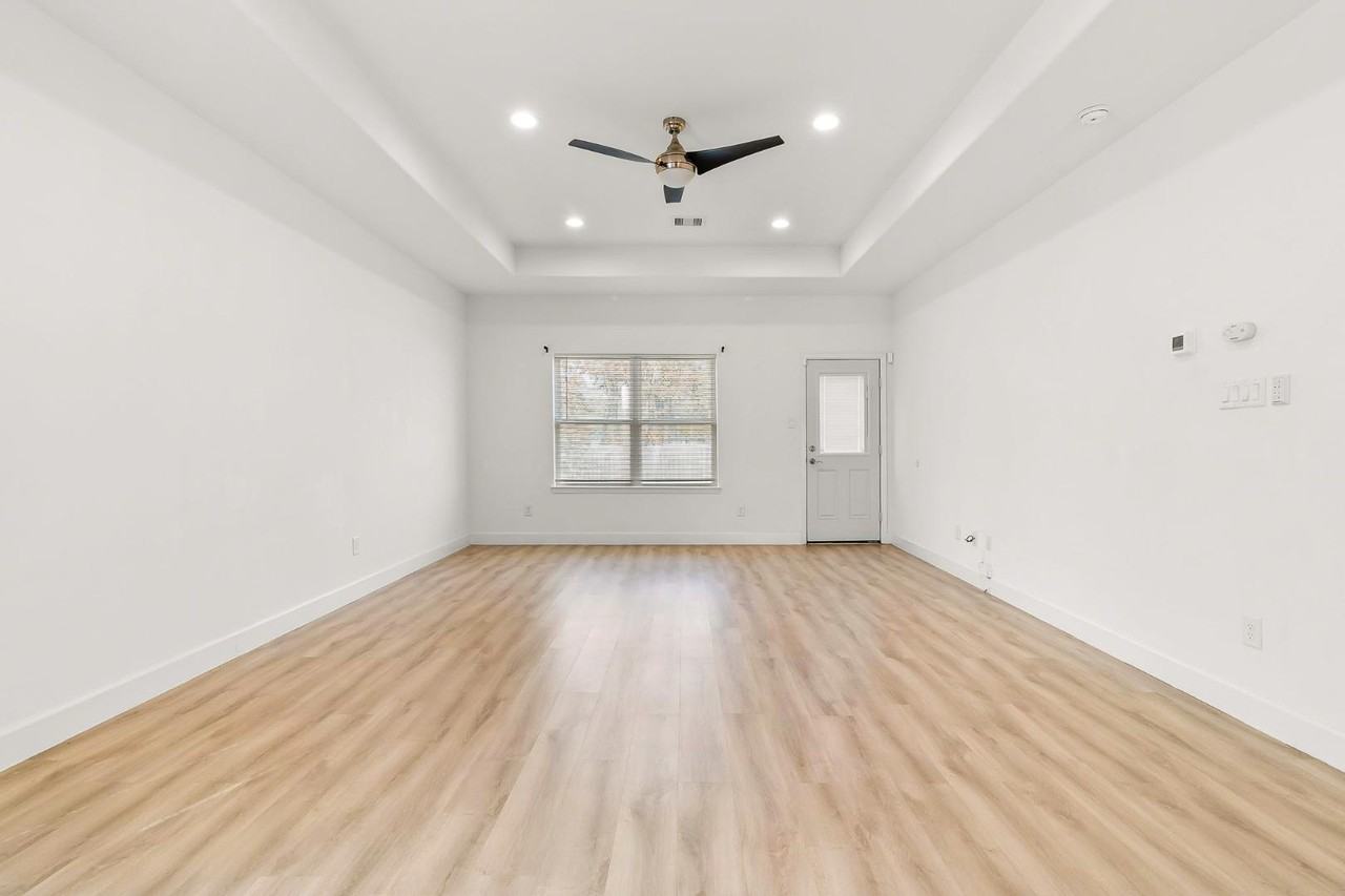 192 S Village Cove Loop - Photo 4 of 12
