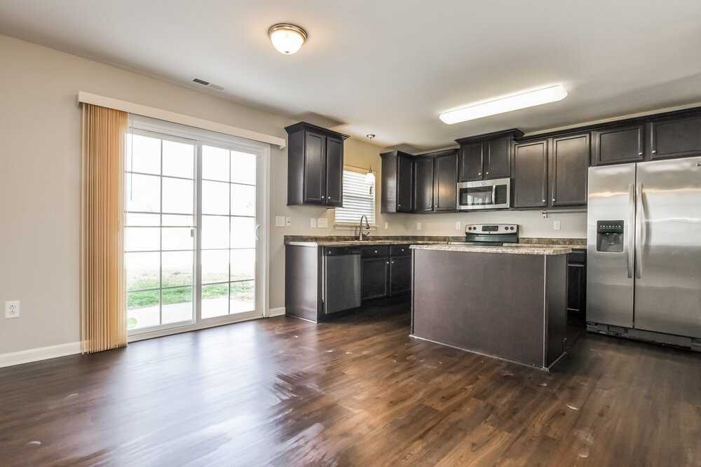 5004 Bee Balm Ct - Photo 5 of 15