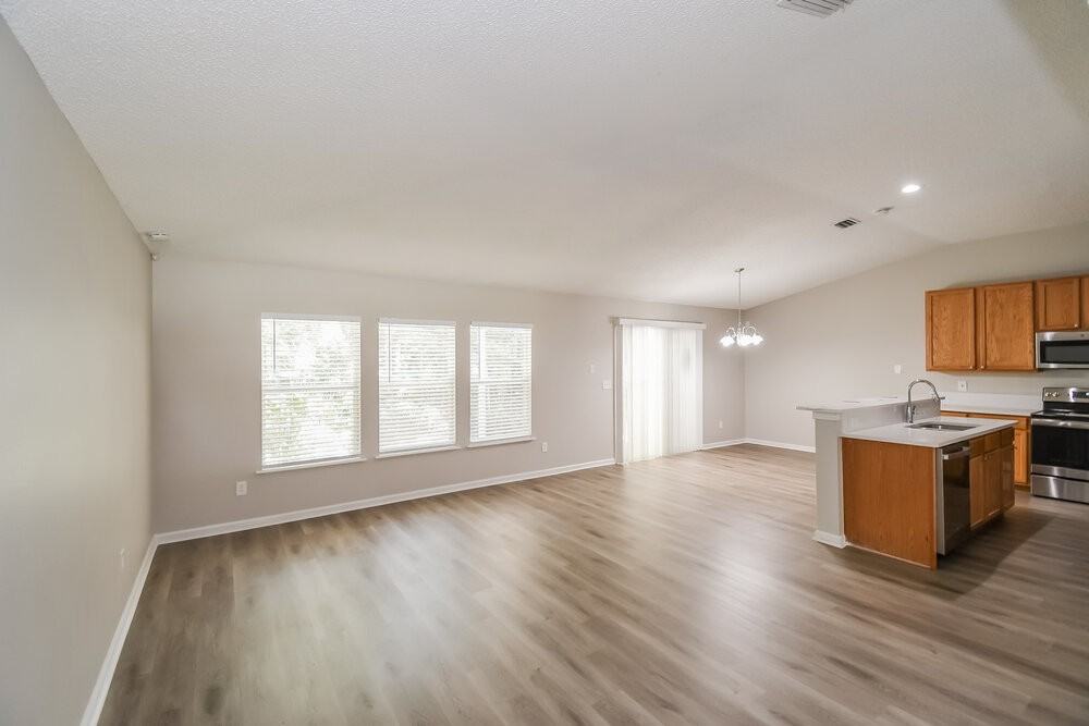 9616 Clinton Corners Dr - Photo 4 of 16