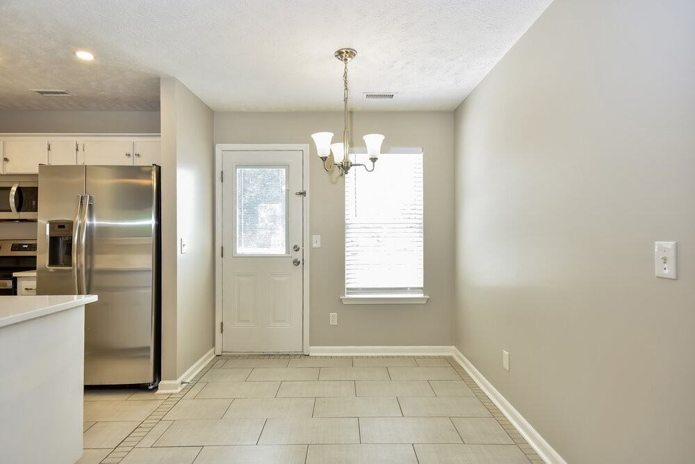 535 Wildwood Dr - Photo 5 of 16