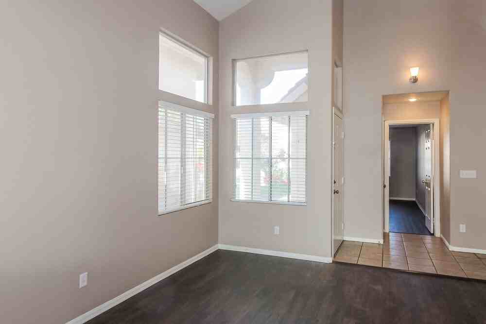 4446 Wild Honey Ct - Photo 4 of 17