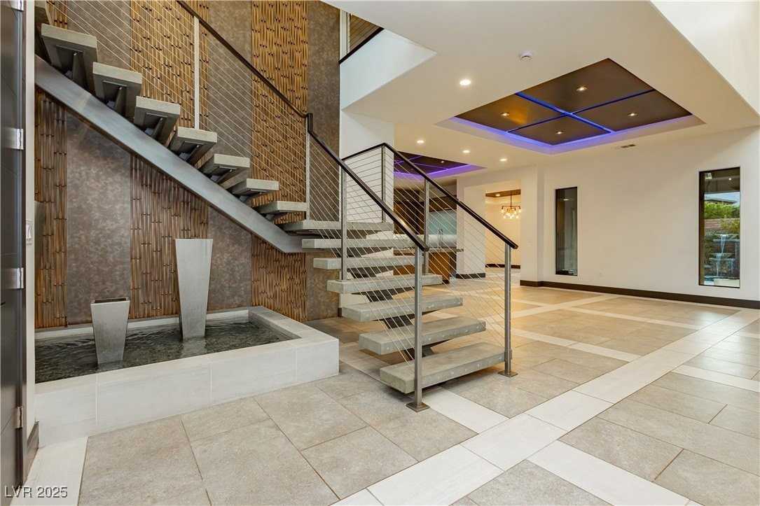 94 Glade Hollow Dr - Photo 3 of 50
