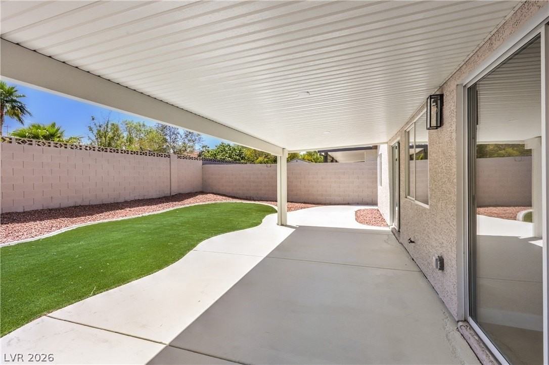 8305 Windrush Ave - Photo 4 of 50