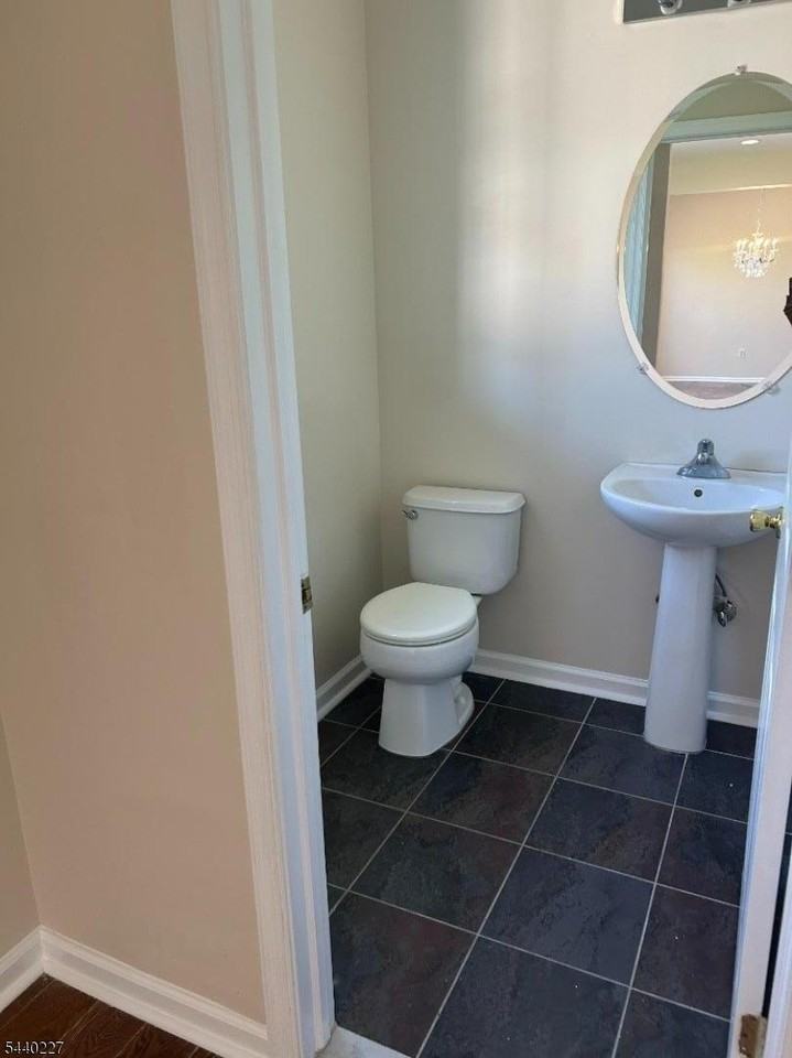 310 Winding Hill Dr - Photo 5 of 20