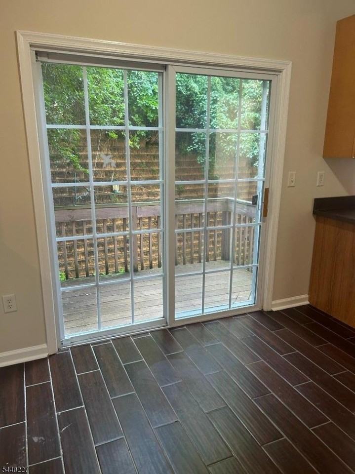 310 Winding Hill Dr - Photo 6 of 20