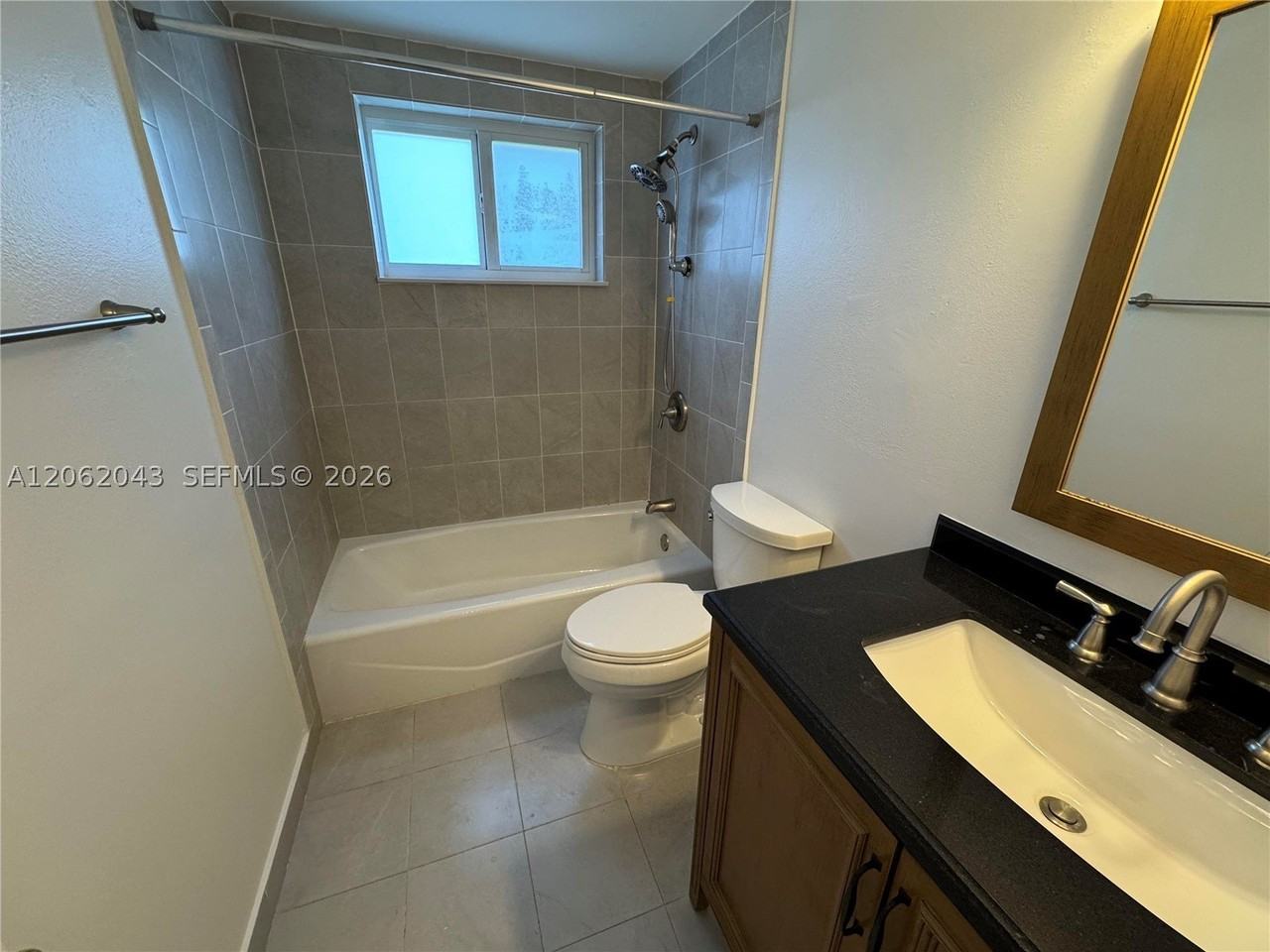 7700 Camino Real #D407 - Photo 3 of 3