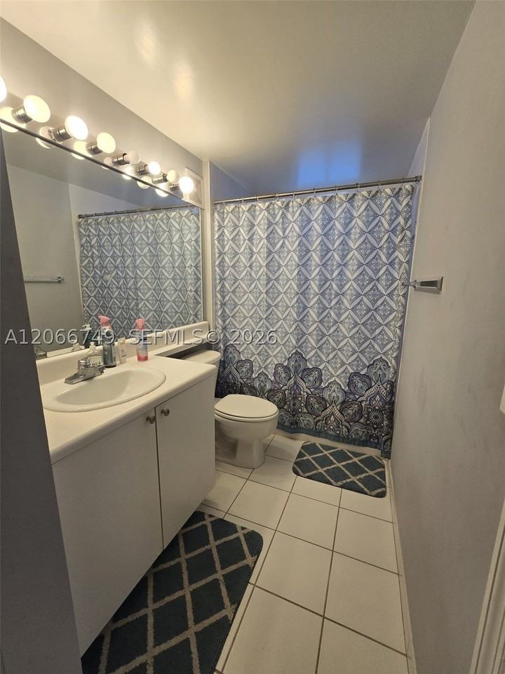 2301 W Preserve Way #302 - Photo 5 of 9