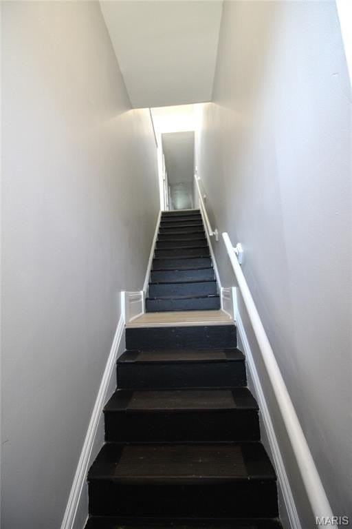 2007 California Ave #A - Photo 3 of 32