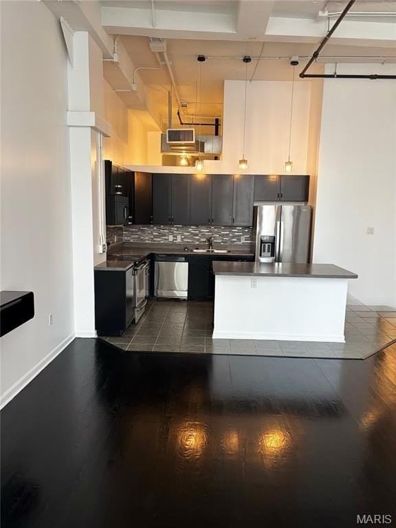 1501 Locust St #202 - Photo 2 of 13