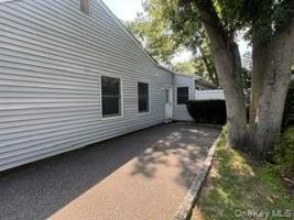 featured image of 107 Ballad Cir