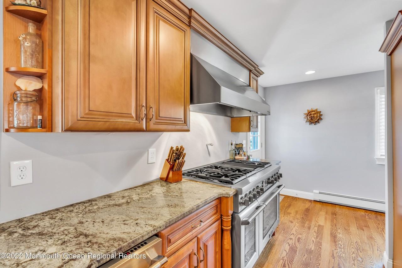 1613 Northstream Pkwy - Photo 4 of 37
