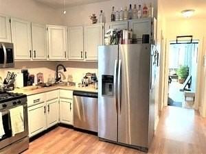 3926 W Byron St #1 - Photo 5 of 9