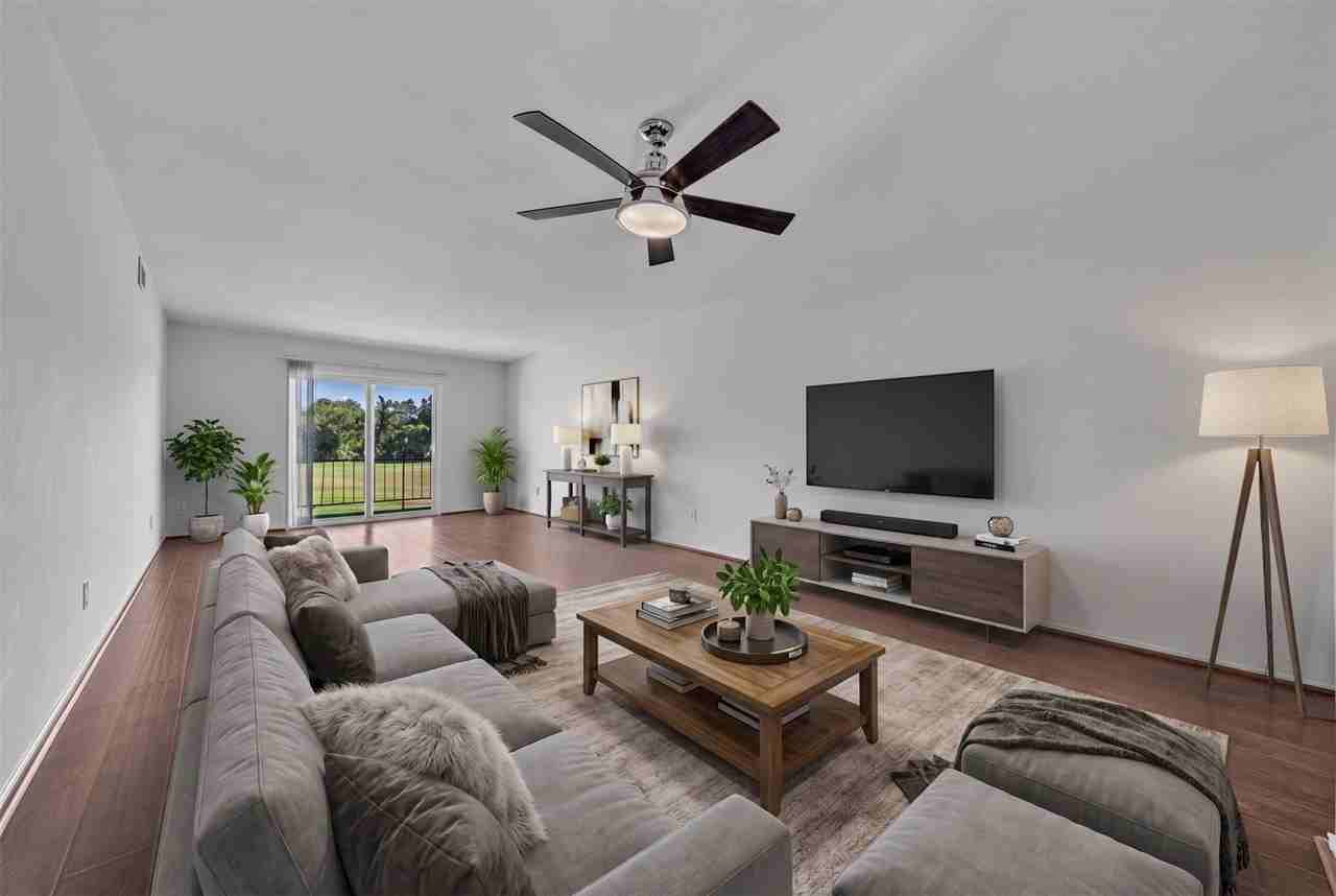 4038 Ridglea Country Club Dr #1011 - Photo 3 of 14