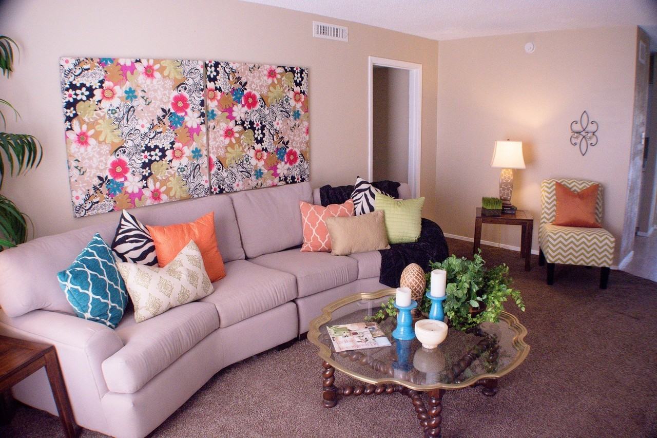 2800 Sayles Blvd #15B - Photo 3 of 13