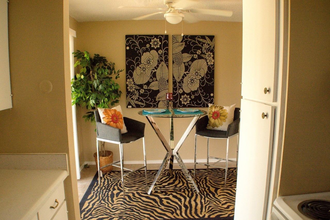 2800 Sayles Blvd #15B - Photo 4 of 13