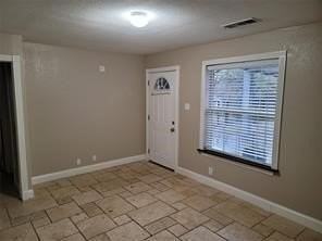 1316 Blodgett Ave - Photo 6 of 14
