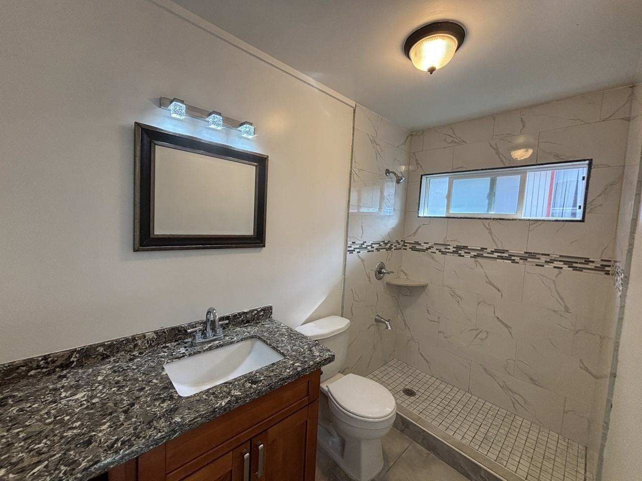 923 Winant St - Photo 6 of 11