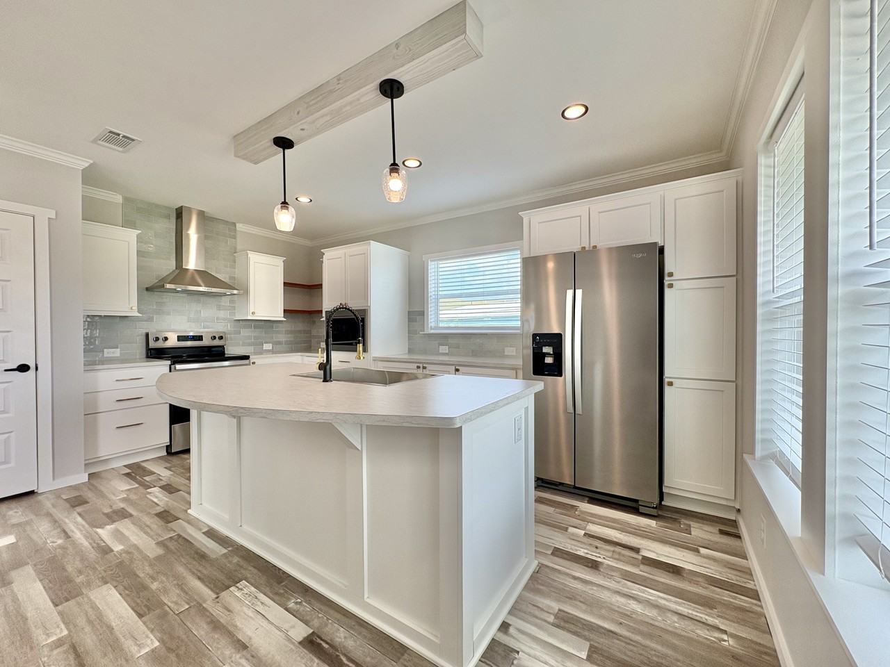5715 Camelford Dr #528 - Photo 7 of 23