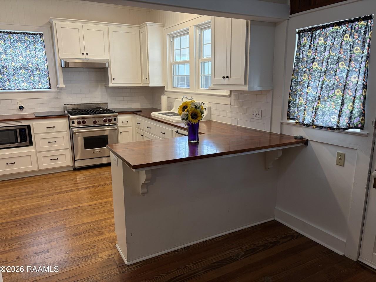301 Stevenson St - Photo 3 of 12