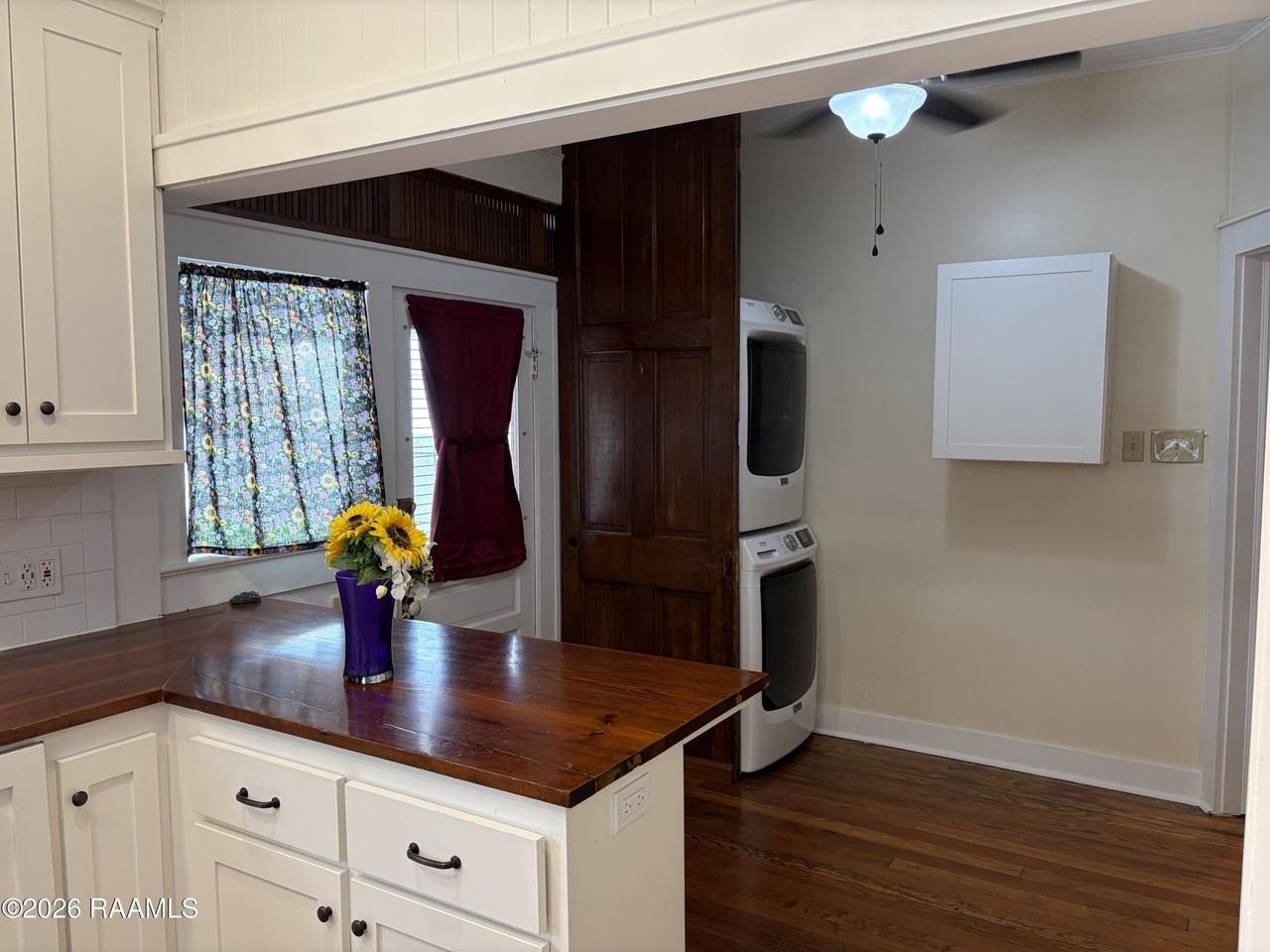 301 Stevenson St - Photo 4 of 12