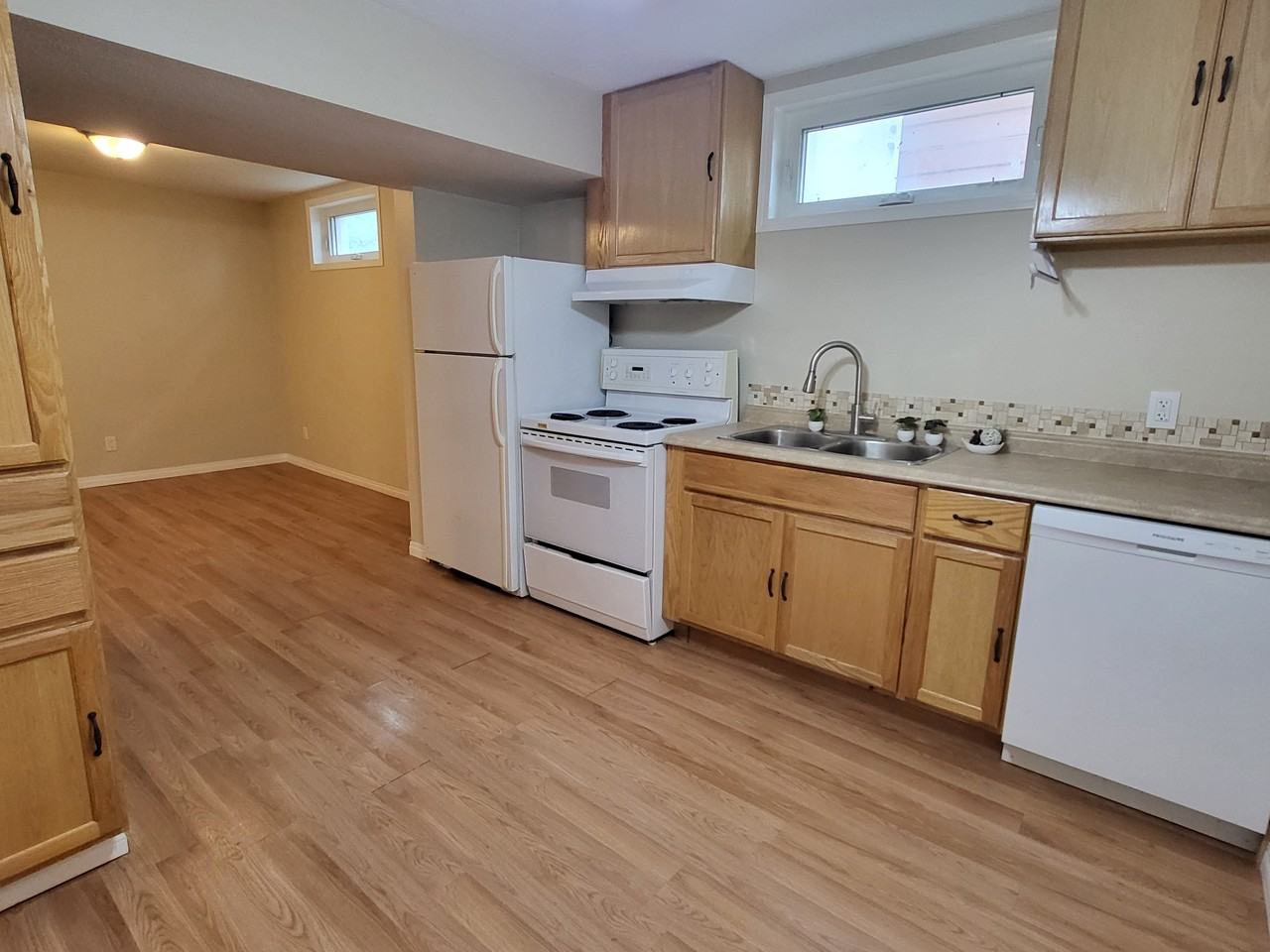 7612 23 Street Southeast - Photo 3 of 12