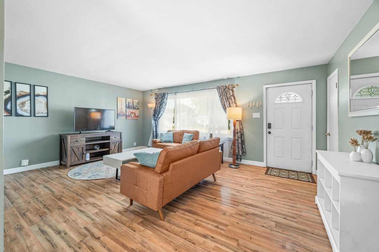 2913 13th St #1397950P - Photo 3 of 43