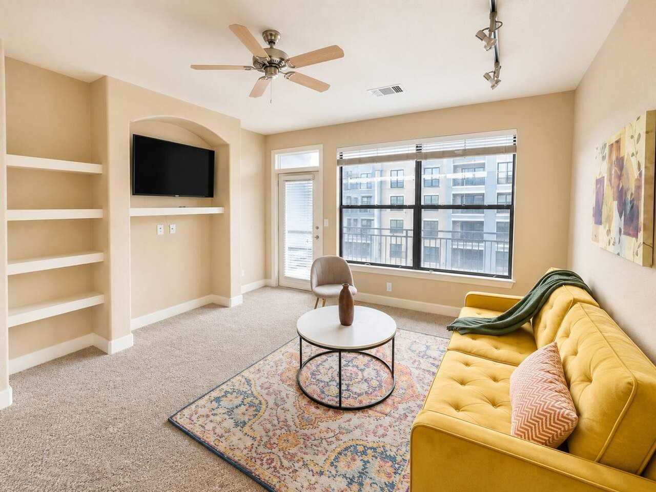 75 Riverfront Dr #1534949P - Photo 5 of 29