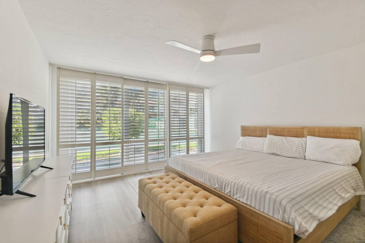 5055 Gulf Of Mexico Dr #1590856P - Photo 3 of 38