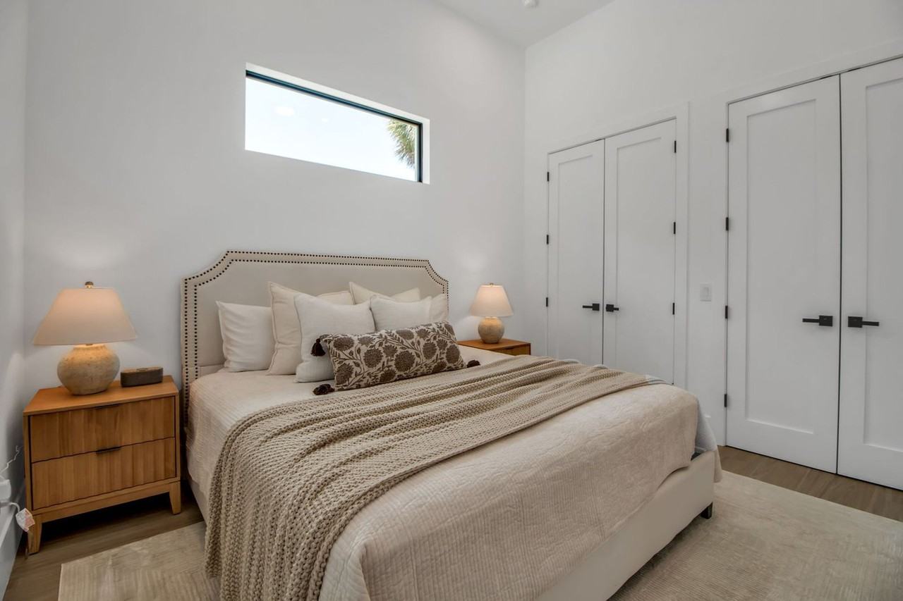 2632 Hawthorne St #1590854P - Photo 7 of 41