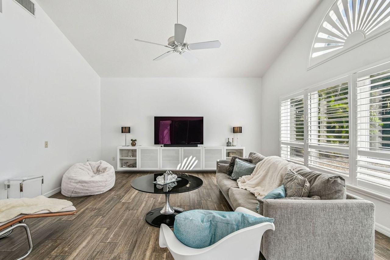 423 Bellini Cir #1590859P - Photo 5 of 44