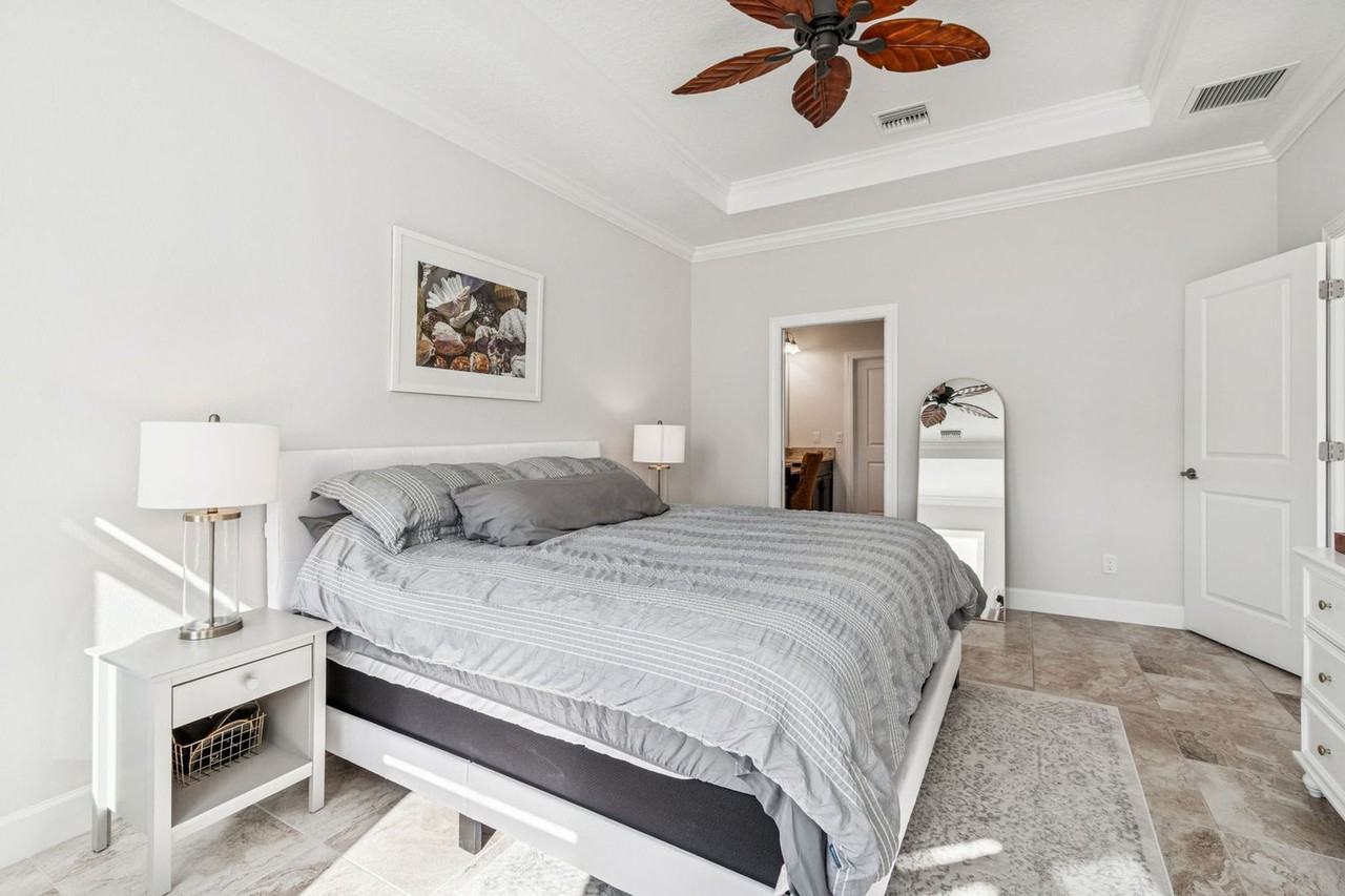 5417 Lampiasi St #1590861P - Photo 5 of 49
