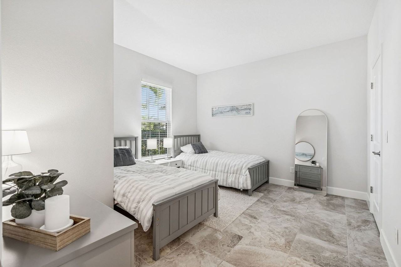 5417 Lampiasi St #1590861P - Photo 6 of 49