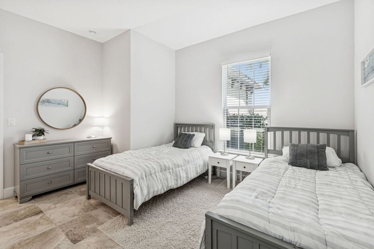 5417 Lampiasi St #1590861P - Photo 7 of 49
