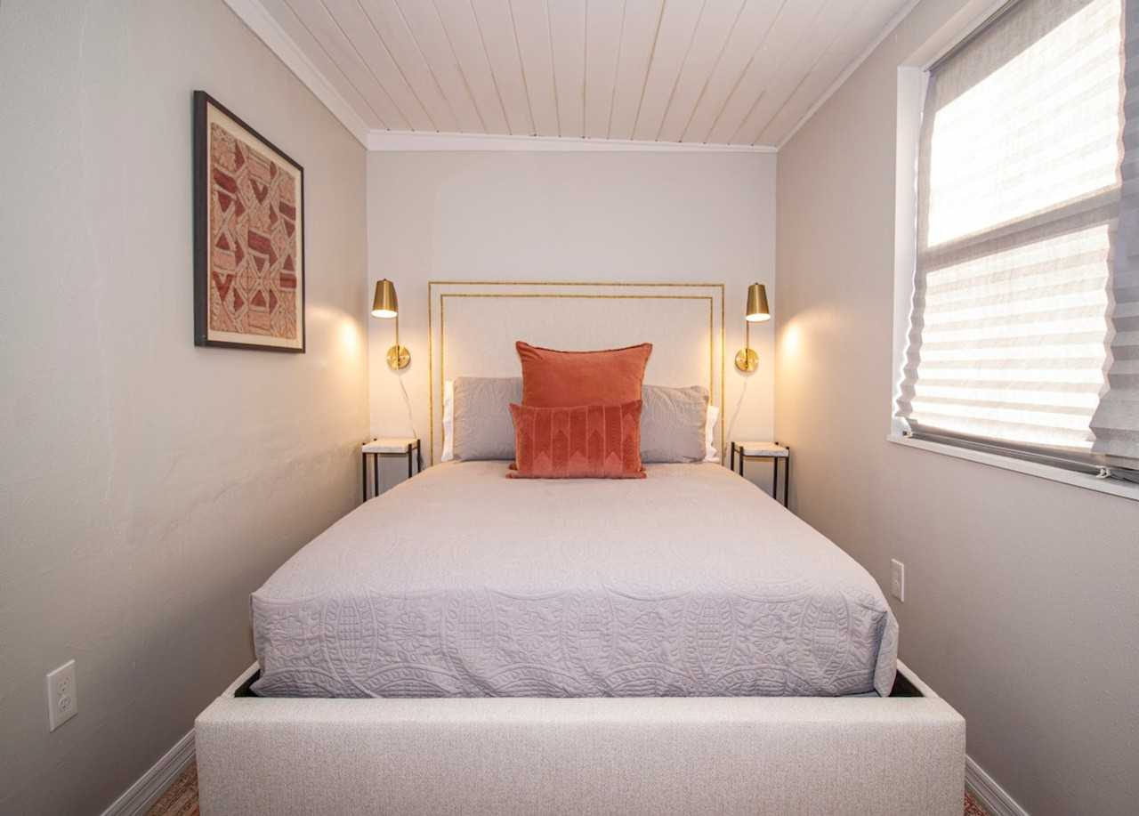 2405 N Beach Rd #1590865P - Photo 6 of 15