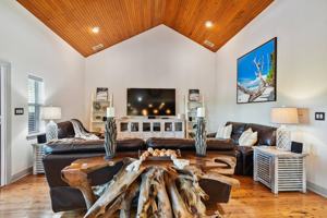 featured image of 2127 Lusitania Dr