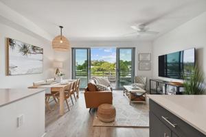 featured image of 1889 N Tamiami Trl