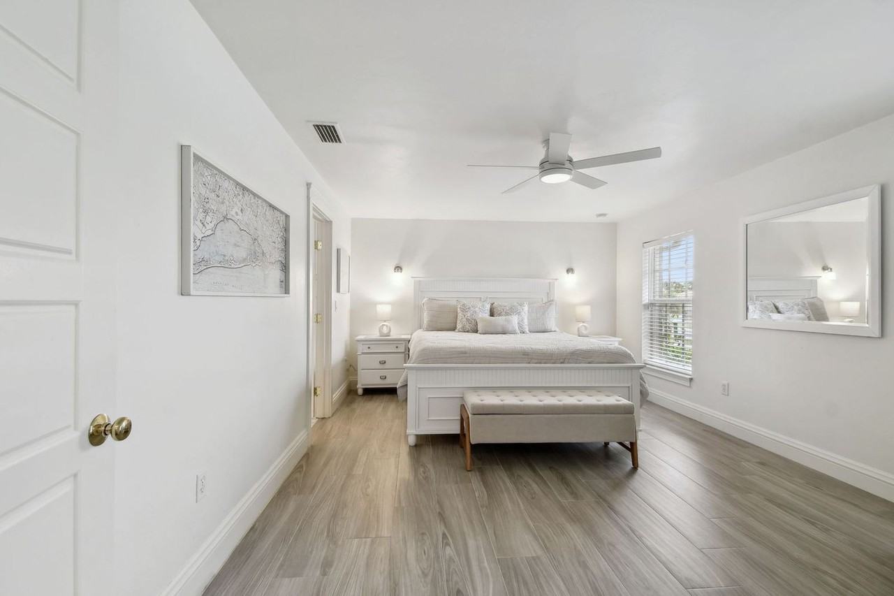 5606 America Dr #1590872P - Photo 5 of 33