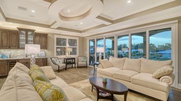 featured image of 7760 Holiday Dr