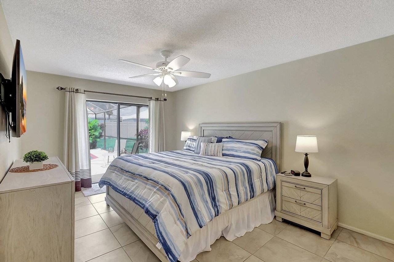 3823 Kingston Blvd #1590879P - Photo 4 of 30