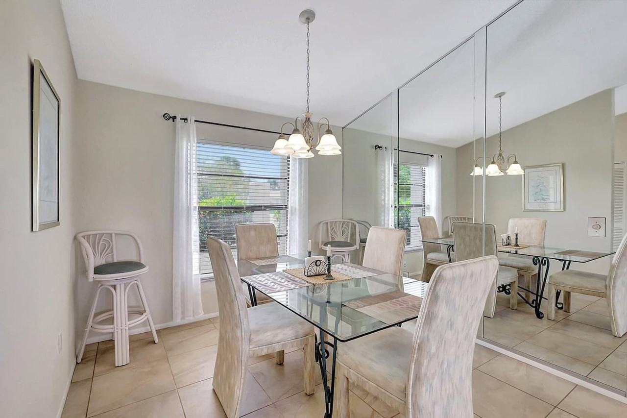 3823 Kingston Blvd #1590879P - Photo 7 of 30
