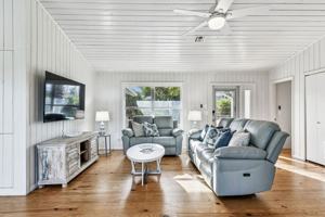 featured image of 7745 Manasota Key Rd